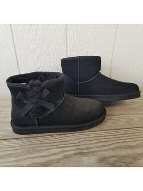 Koolaburra Victoria Mini Outseam Womens Blk Suede Low Ankle Ugg Boots 10 1114731